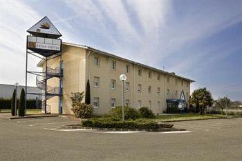 Atena Bordeaux Sud Est - Velo Friendly 2*